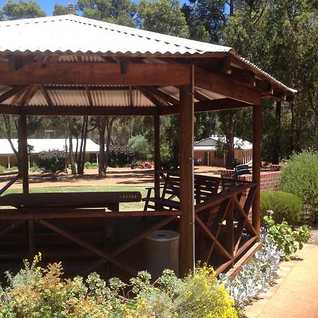 Travellers Rest Motel Mundaring 外观 照片